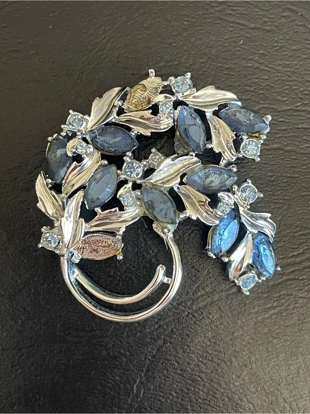Vintage Sarah COV Silver-Tone Blue rhinestone Leaf Brooch and Clip-On Earrings